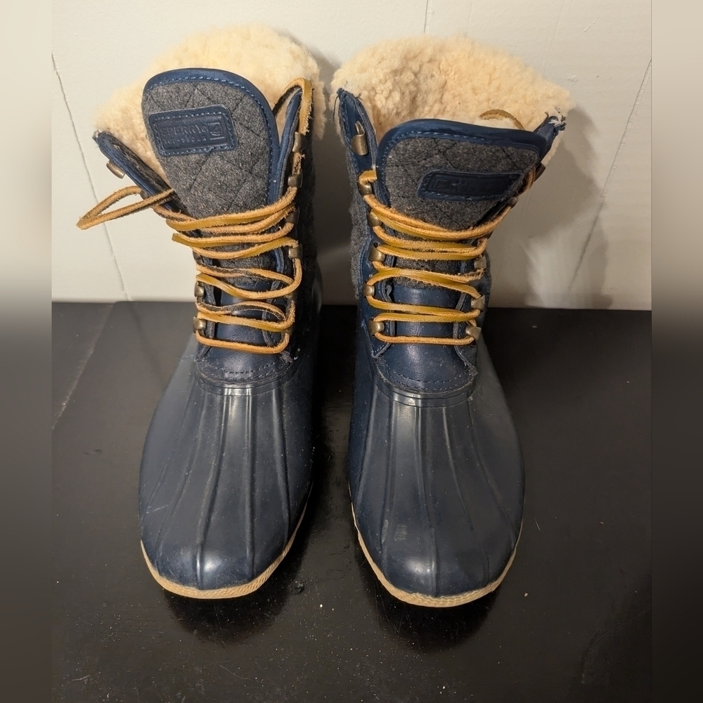 Sperry Winter Boots Blue with Cream 100% Wool Inlay Size 8M